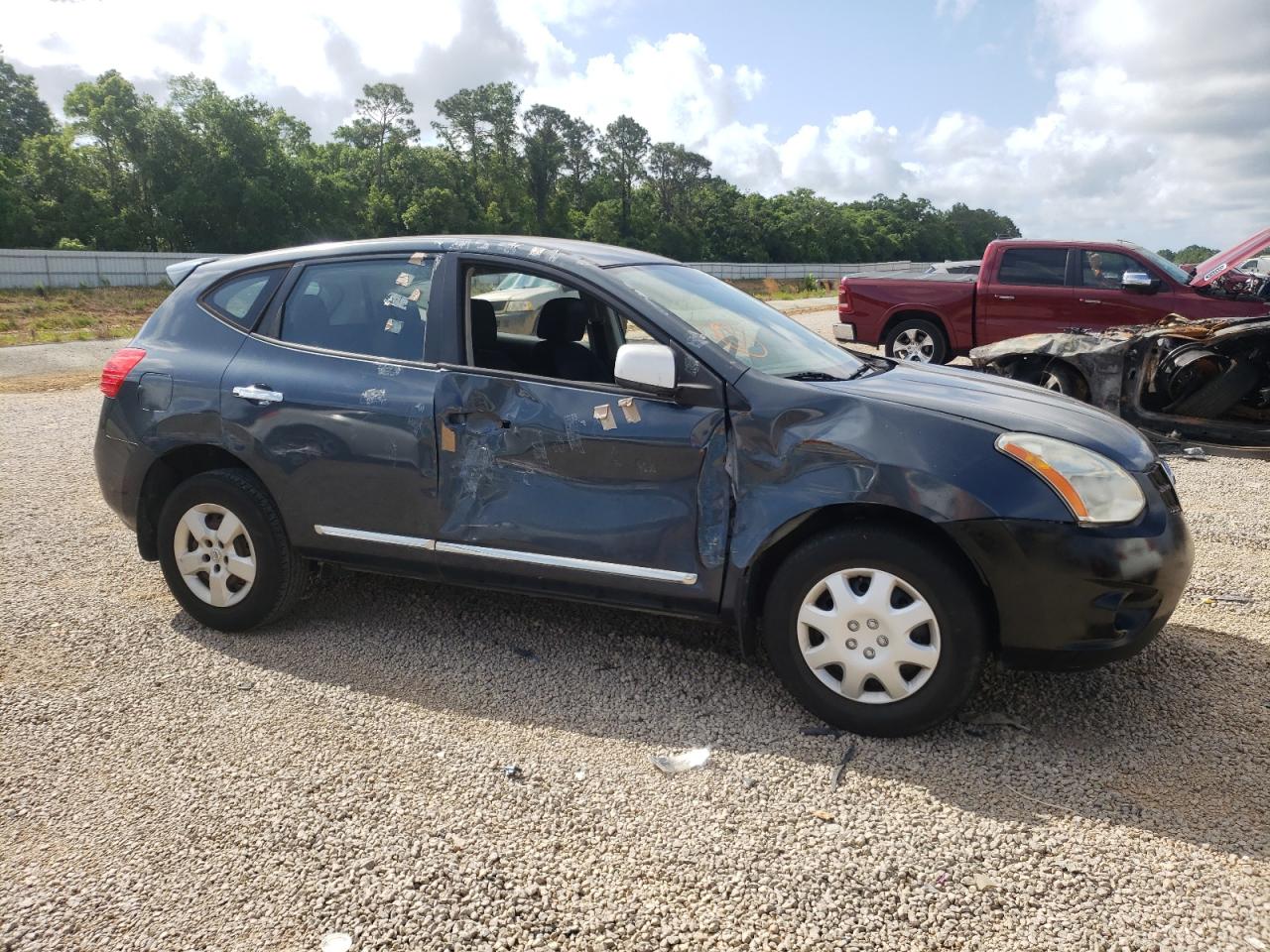 Photo 9 from auction – 2013 NISSAN ROGUE S with VIN JN8AS5MT5DW533405