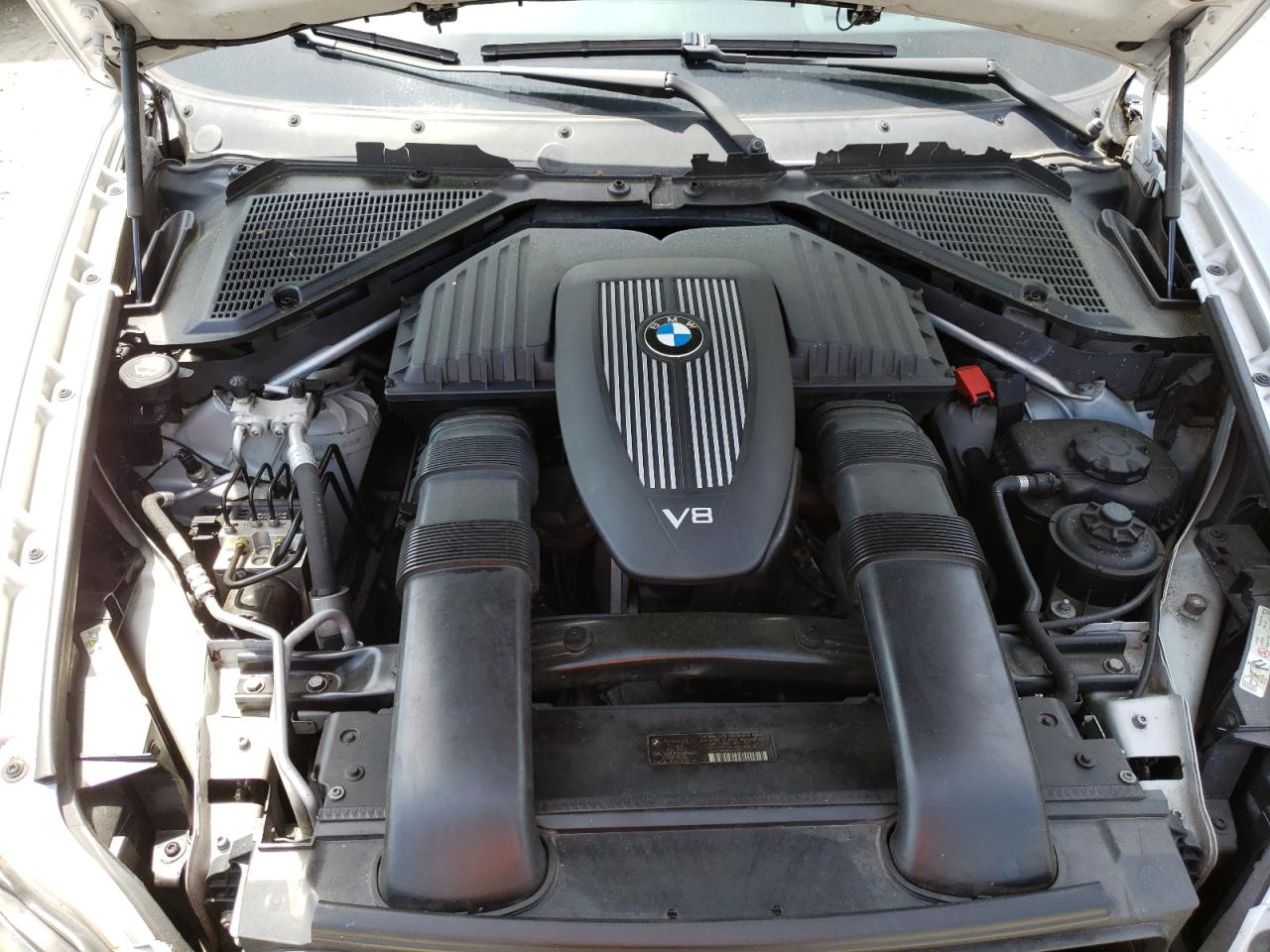 Photo 7 from auction – 2008 BMW X5 4.8I with VIN 5UXFE83548L165138