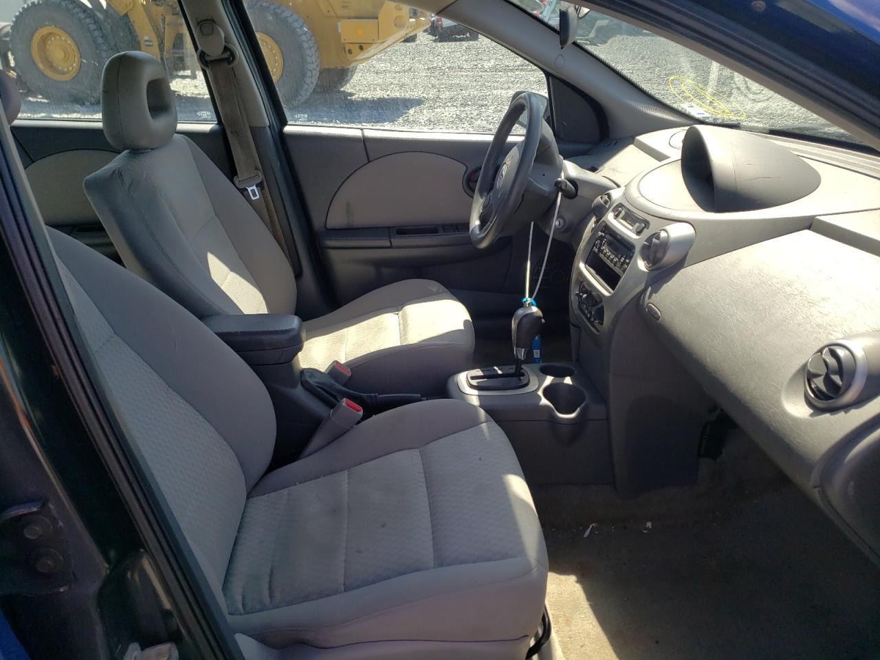 Photo 5 from auction – 2005 SATURN ION LEVEL with VIN 1G8AJ52F35Z170883
