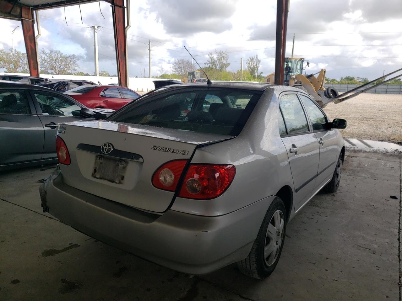 Photo 4 from auction – 2007 TOYOTA COROLLA CE with VIN JTDBR32E270100412