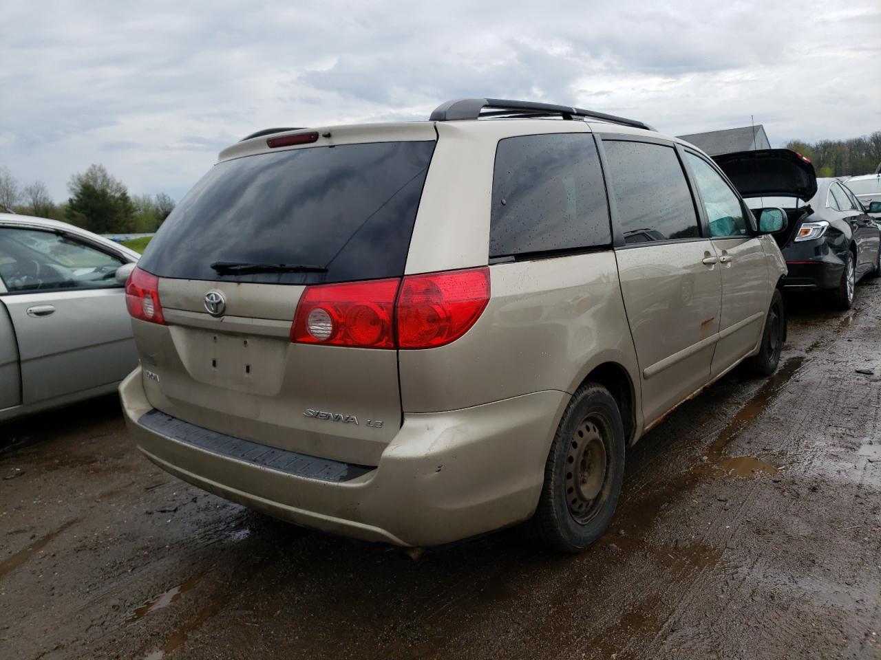 Photo 4 from auction – 2008 TOYOTA SIENNA CE with VIN 5TDZK23C48S175038