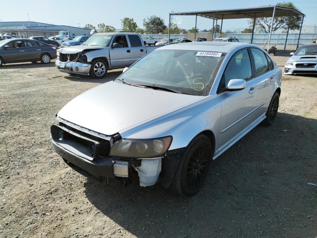 Photo 2 from auction – 2005 VOLVO S40 T5 with VIN YV1MS682352053155