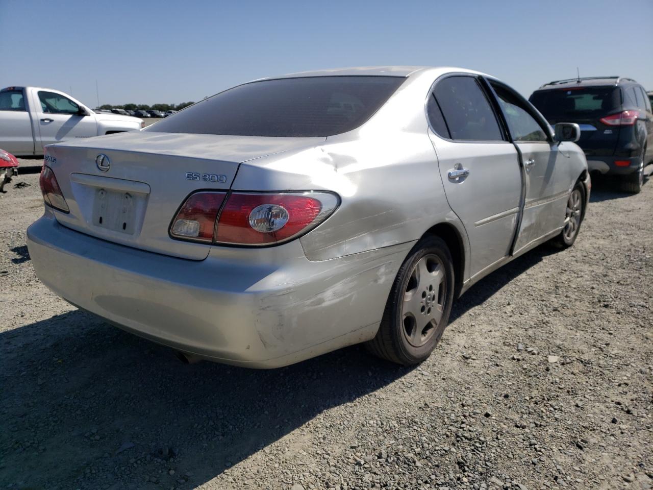 Photo 4 from auction – 2002 LEXUS ES with VIN JTHBF30G420024146