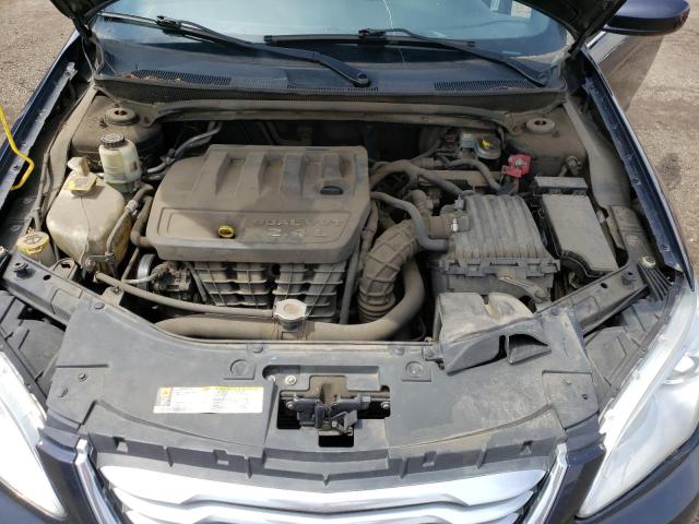 Photo 7 from auction – 2012 CHRYSLER 200 TOURIN with VIN 1C3CCBBB7CN300063