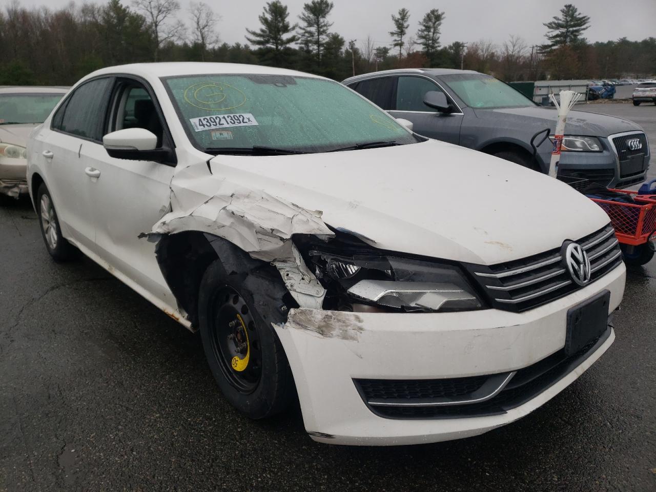 VOLKSWAGEN PASSAT S 2013 with VIN 1VWAP7A37DC071005 - Photo from auction