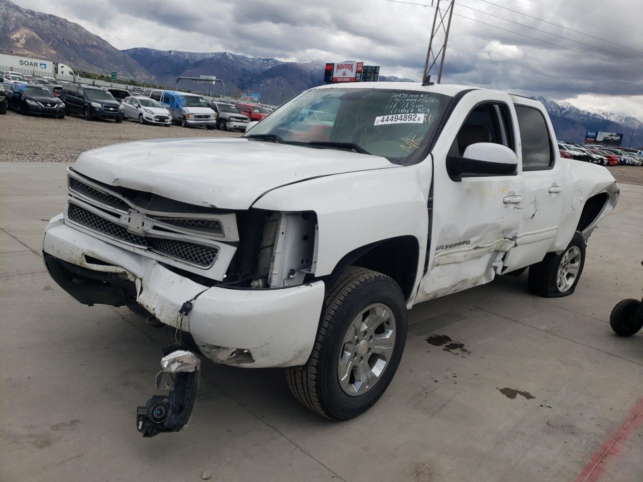 Photo 2 from auction – 2013 CHEVROLET SILVERADO with VIN 3GCPKTE77DG111713