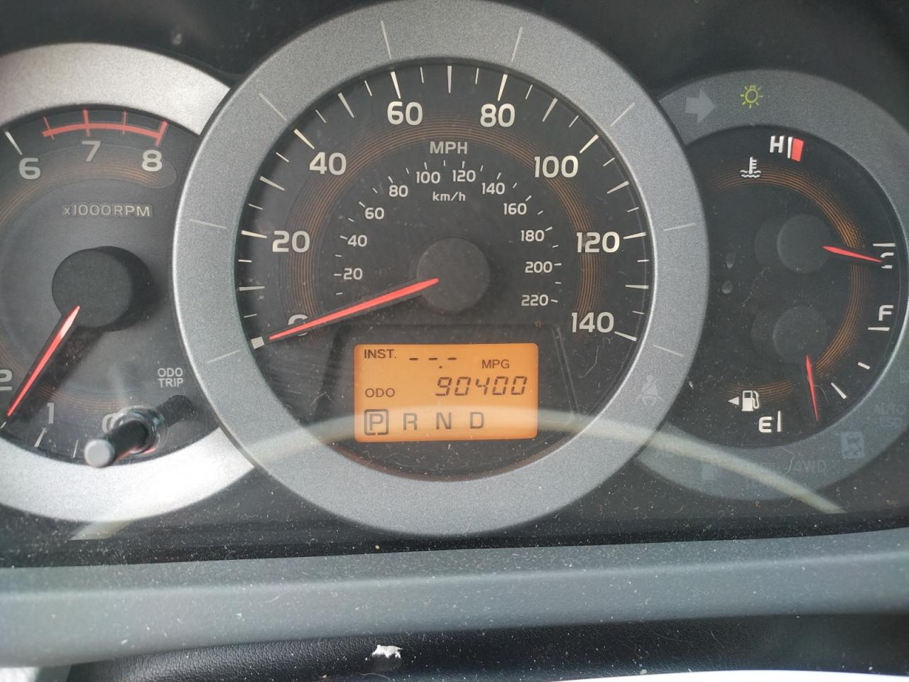 Photo 8 from auction – 2012 TOYOTA RAV4 LIMIT with VIN 2T3YF4DV4CW111102