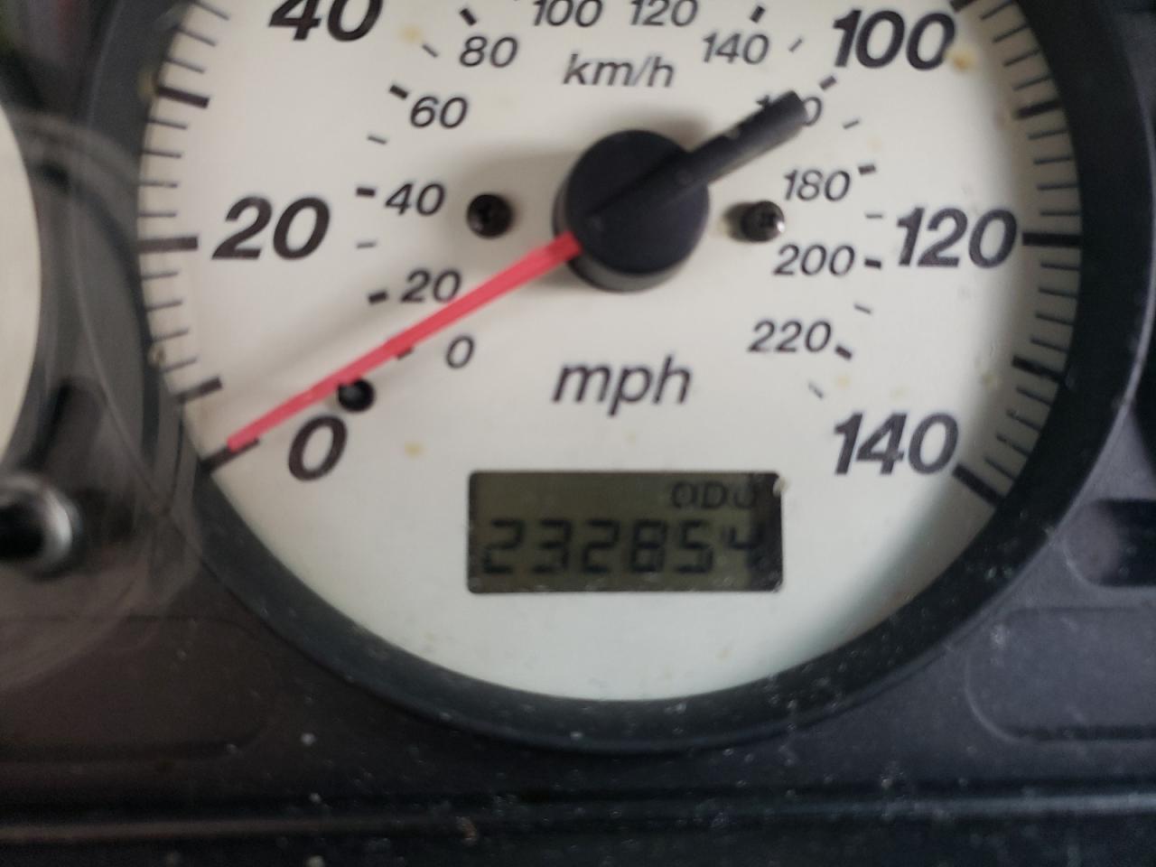 Photo 8 from auction – 2002 MAZDA PROTEGE PR with VIN JM1BJ245621487225