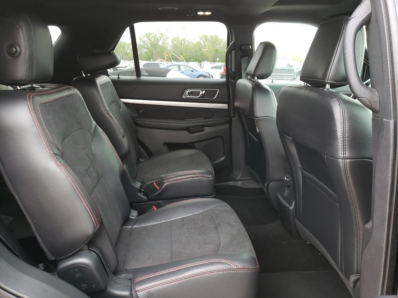 Photo 6 from auction – 2019 FORD EXPLORER X with VIN 1FM5K8D80KGA60235