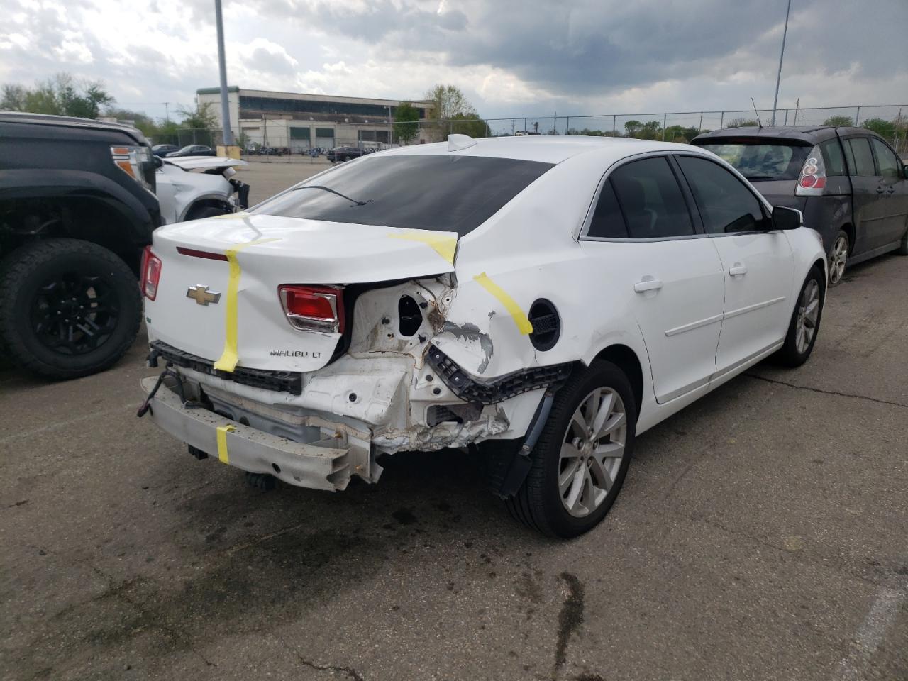 Photo 4 from auction – 2015 CHEVROLET MALIBU 2LT with VIN 1G11D5SL2FF288731