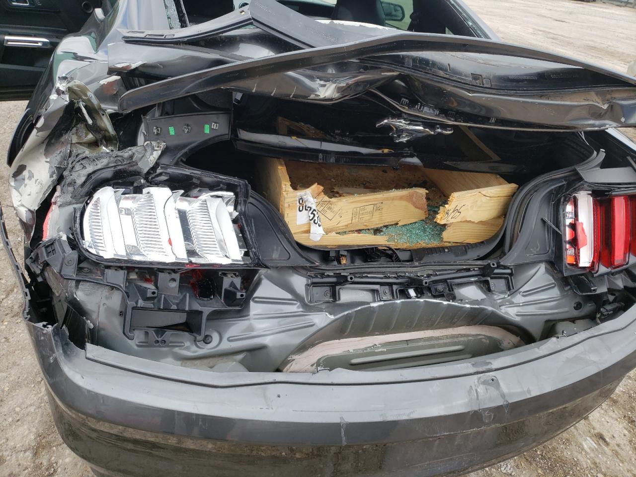 Photo 9 from auction – 2015 FORD MUSTANG with VIN 1FA6P8TH6F5338395