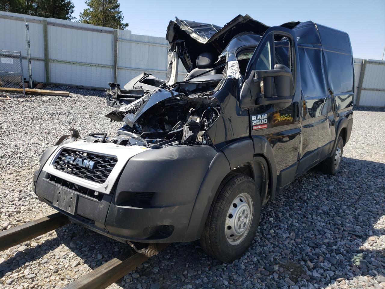 Photo 2 from auction – 2021 RAM PROMASTER with VIN 3C6LRVCG8ME547286