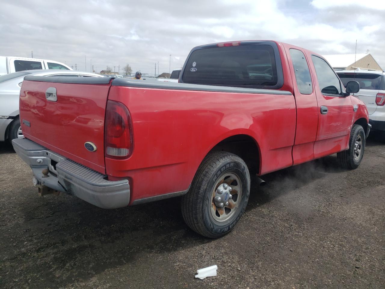 Photo 4 from auction – 1997 FORD F250 with VIN 1FTEX27L8VKB67747