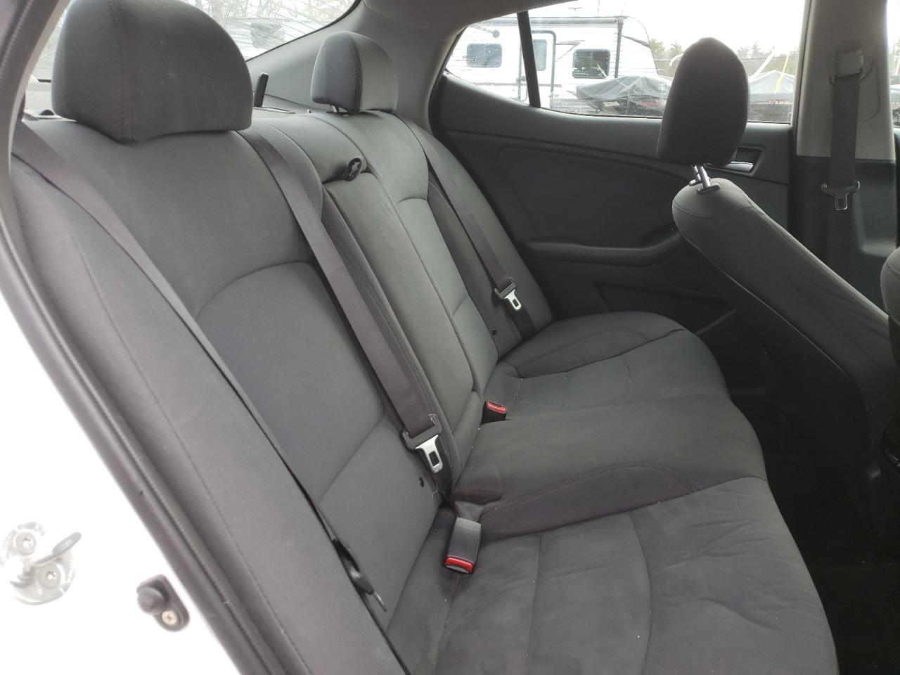 Photo 6 from auction – 2014 KIA OPTIMA HYB with VIN KNAGM4AD8E5070431