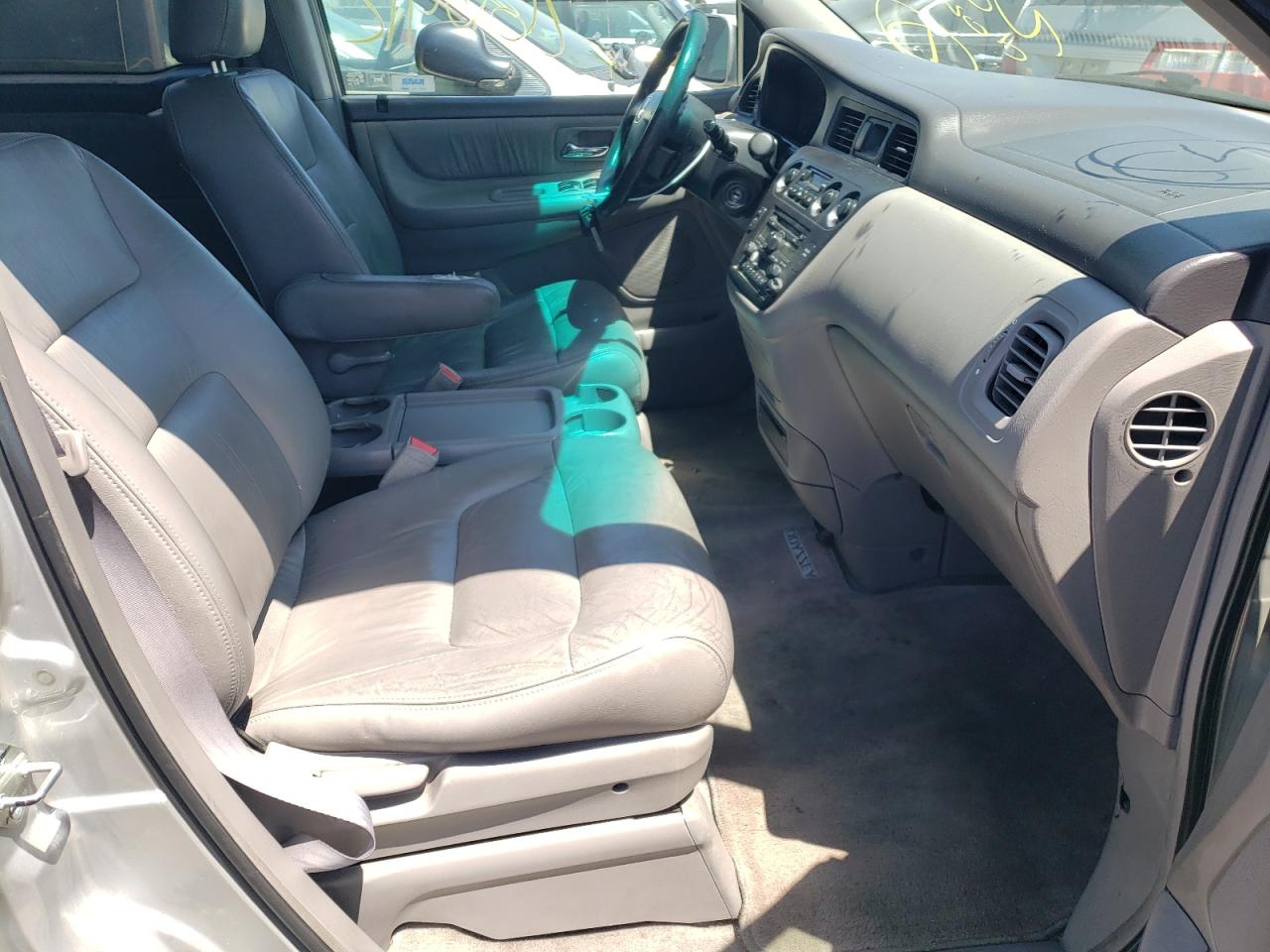 Photo 5 from auction – 2004 HONDA ODYSSEY EX with VIN 5FNRL18094B001423