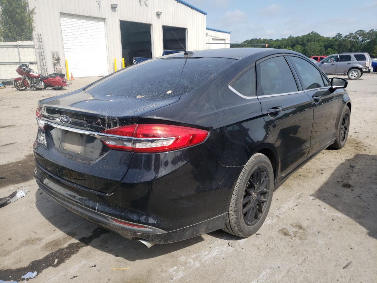 Photo 4 from auction – 2017 FORD FUSION S with VIN 3FA6P0G79HR363679