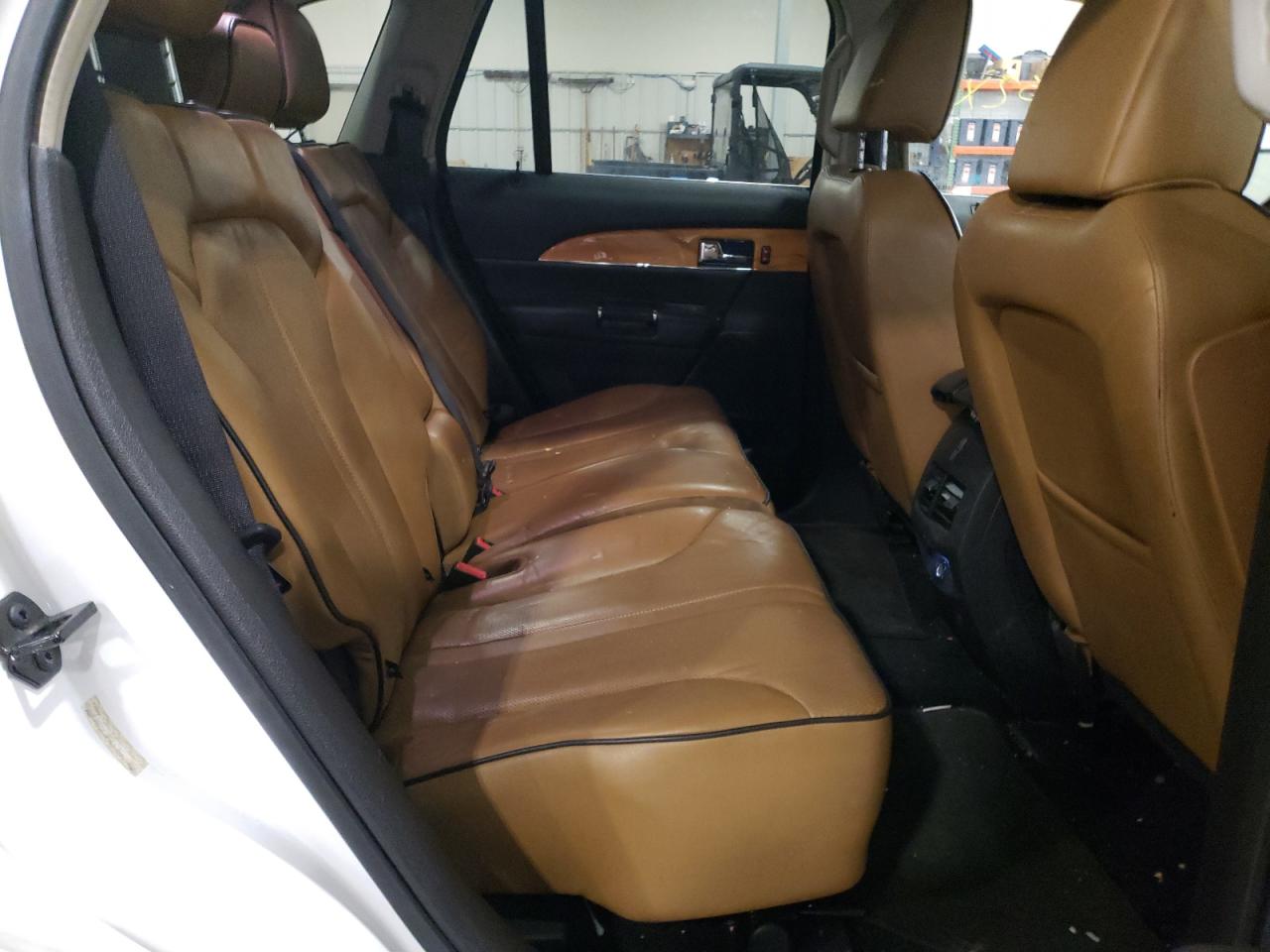Photo 6 from auction – 2011 LINCOLN MKX with VIN 2LMDJ8JK3BBJ32118