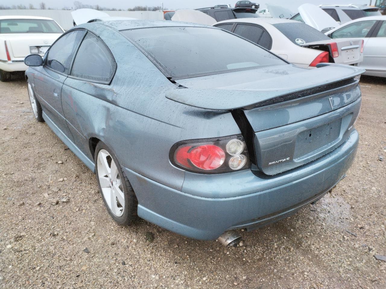 Photo 3 from auction – 2005 PONTIAC GTO with VIN 6G2VX12U35L412076