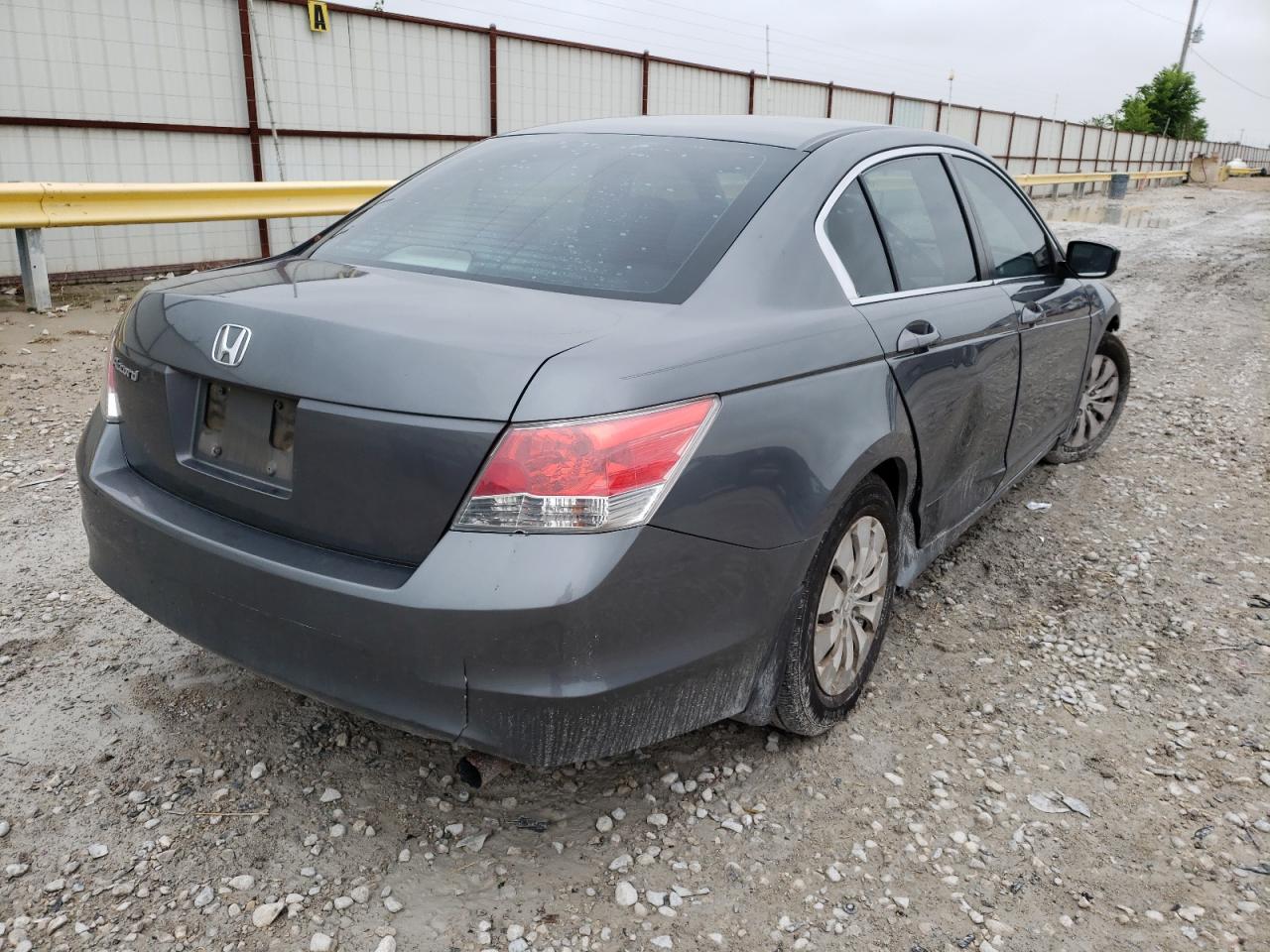 Photo 4 from auction – 2010 HONDA ACCORD LX with VIN 1HGCP2F33AA156147