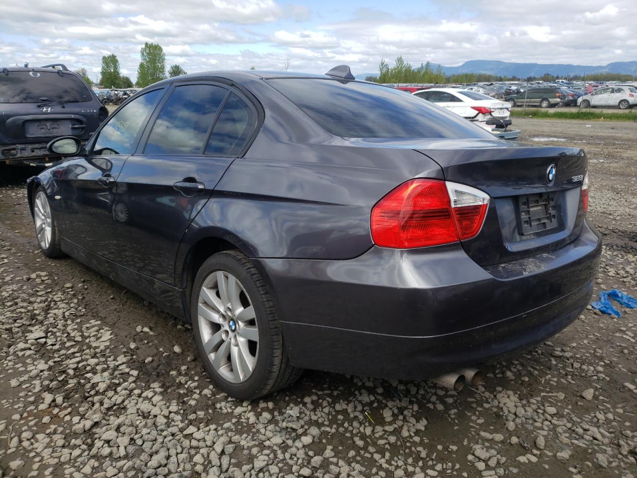 Photo 3 from auction – 2007 BMW 328 I with VIN WBAVA33567KX82439