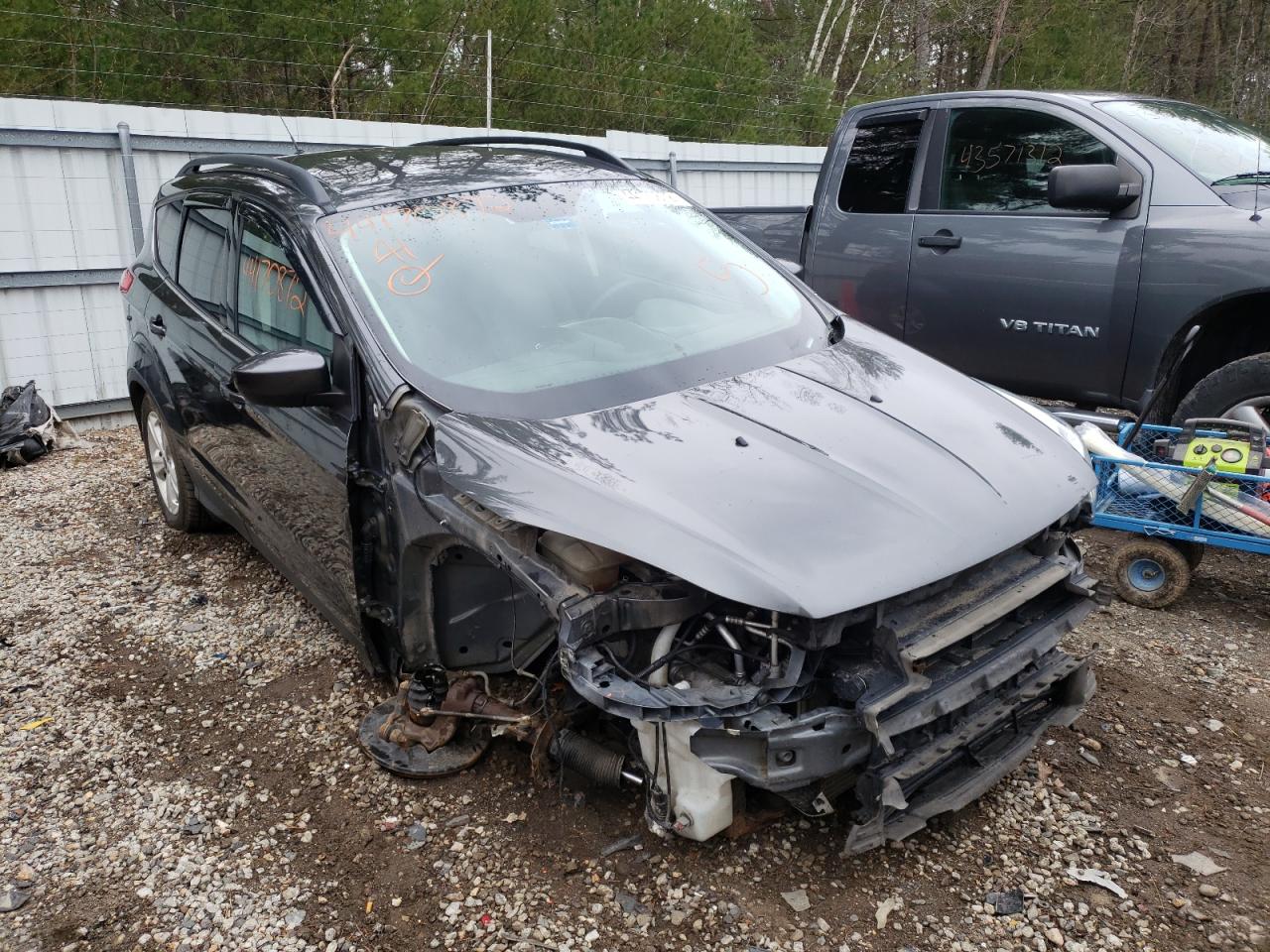 FORD ESCAPE SE 2016 with VIN 1FMCU9GX6GUB18738 - Photo from auction