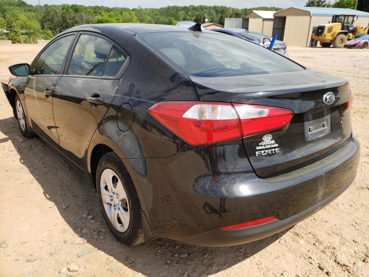 Photo 3 from auction – 2015 KIA FORTE LX with VIN KNAFK4A60F5409655