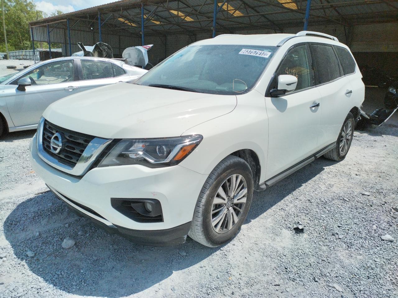 Photo 2 from auction – 2019 NISSAN PATHFINDER with VIN 5N1DR2MN5KC595000