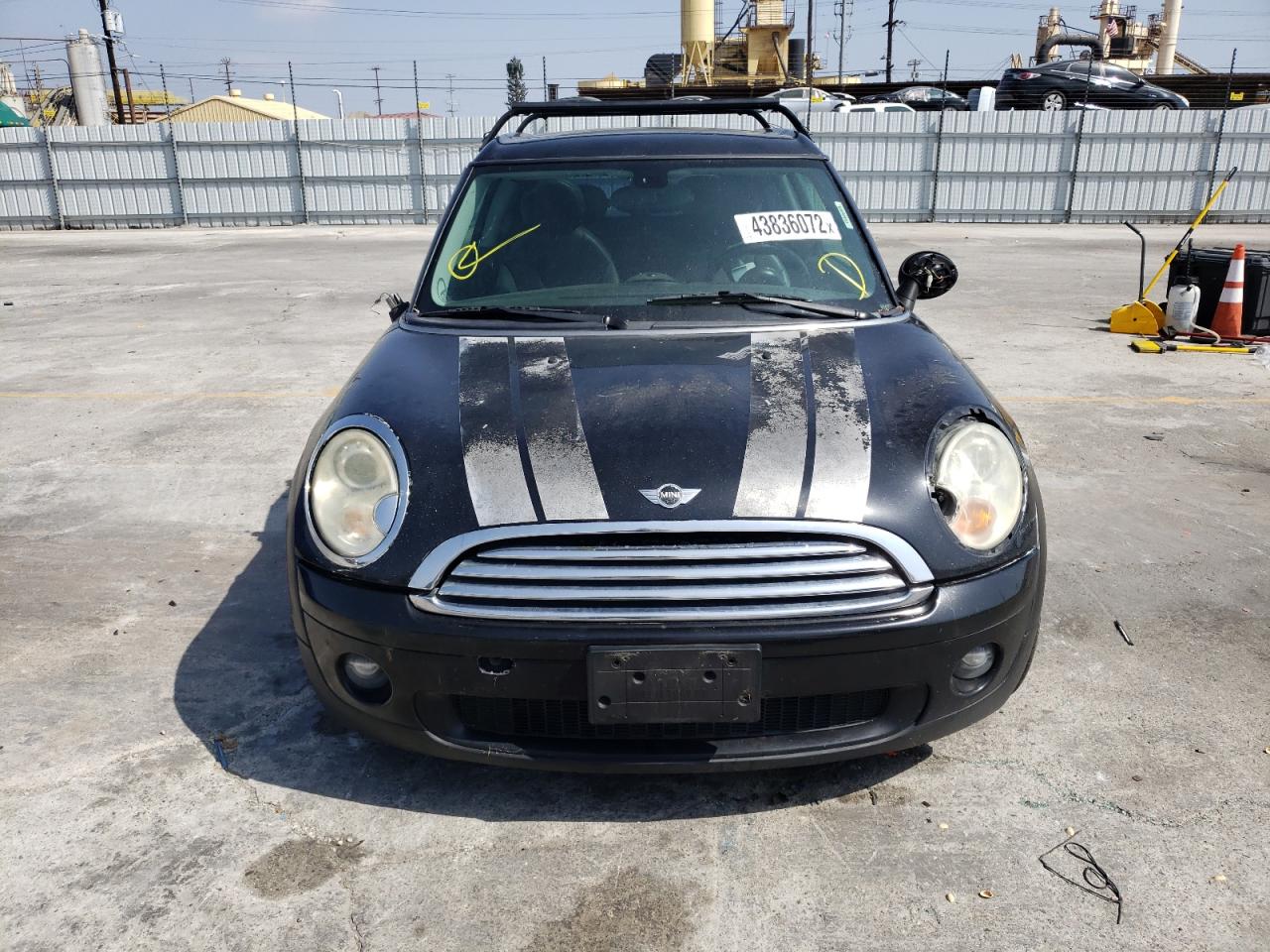 Photo 9 from auction – 2009 MINI COOPER CLU with VIN WMWML33529TX34889
