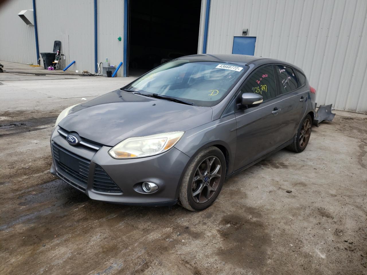 Photo 2 from auction – 2013 FORD FOCUS SE with VIN 1FADP3K21DL303036