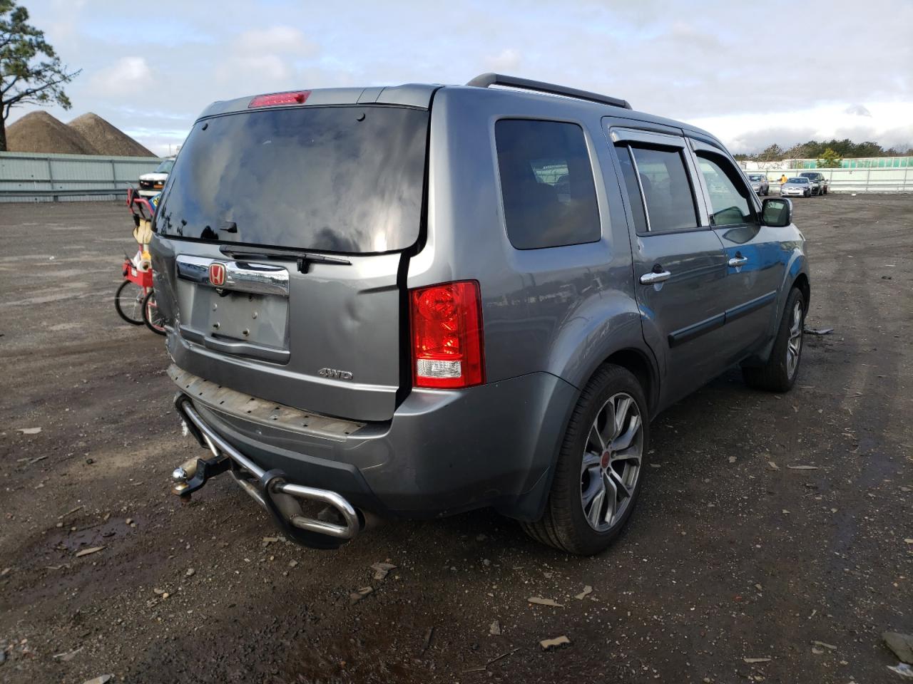 Photo 4 from auction – 2009 HONDA PILOT LX with VIN 5FNYF48279B026351