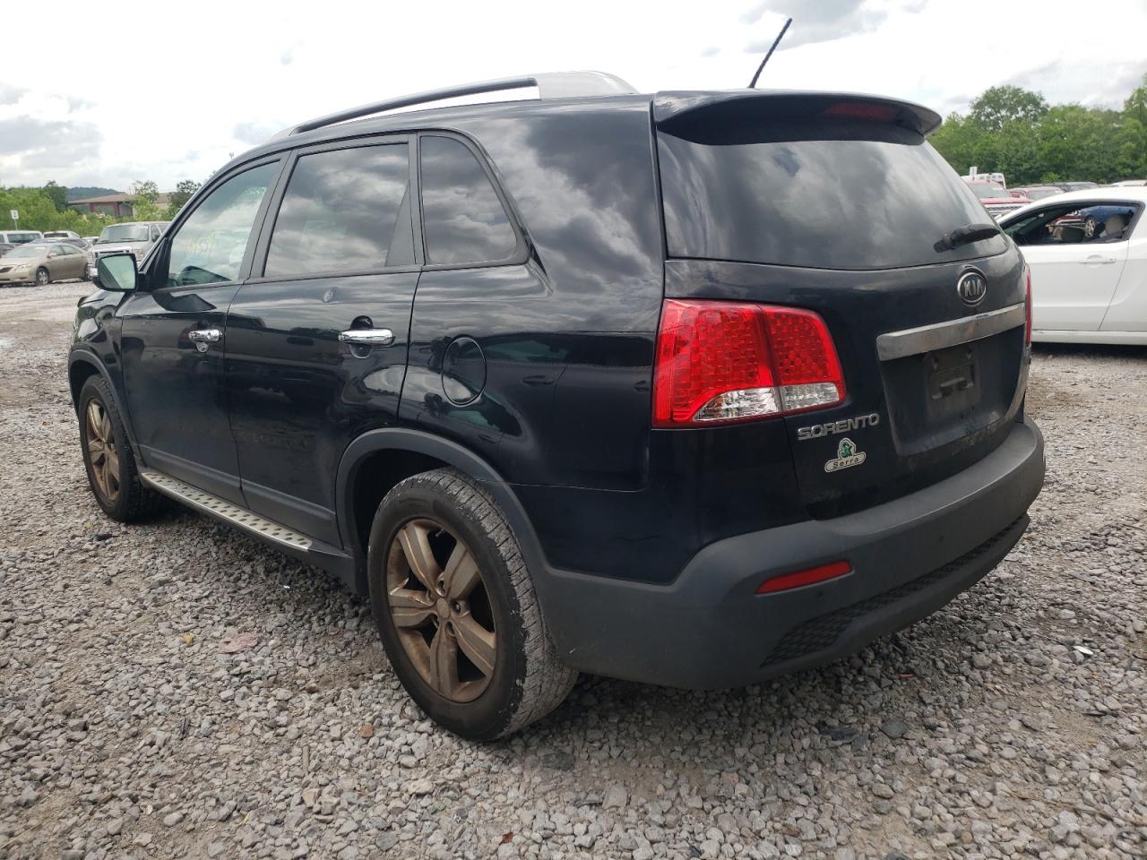 Photo 3 from auction – 2012 KIA SORENTO EX with VIN 5XYKU3A64CG303895