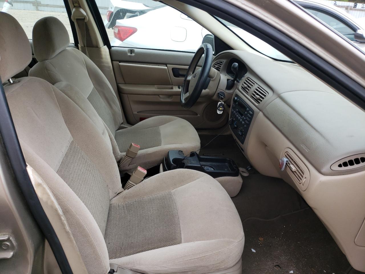Photo 5 from auction – 2007 FORD TAURUS SE with VIN 1FAFP53U07A108811
