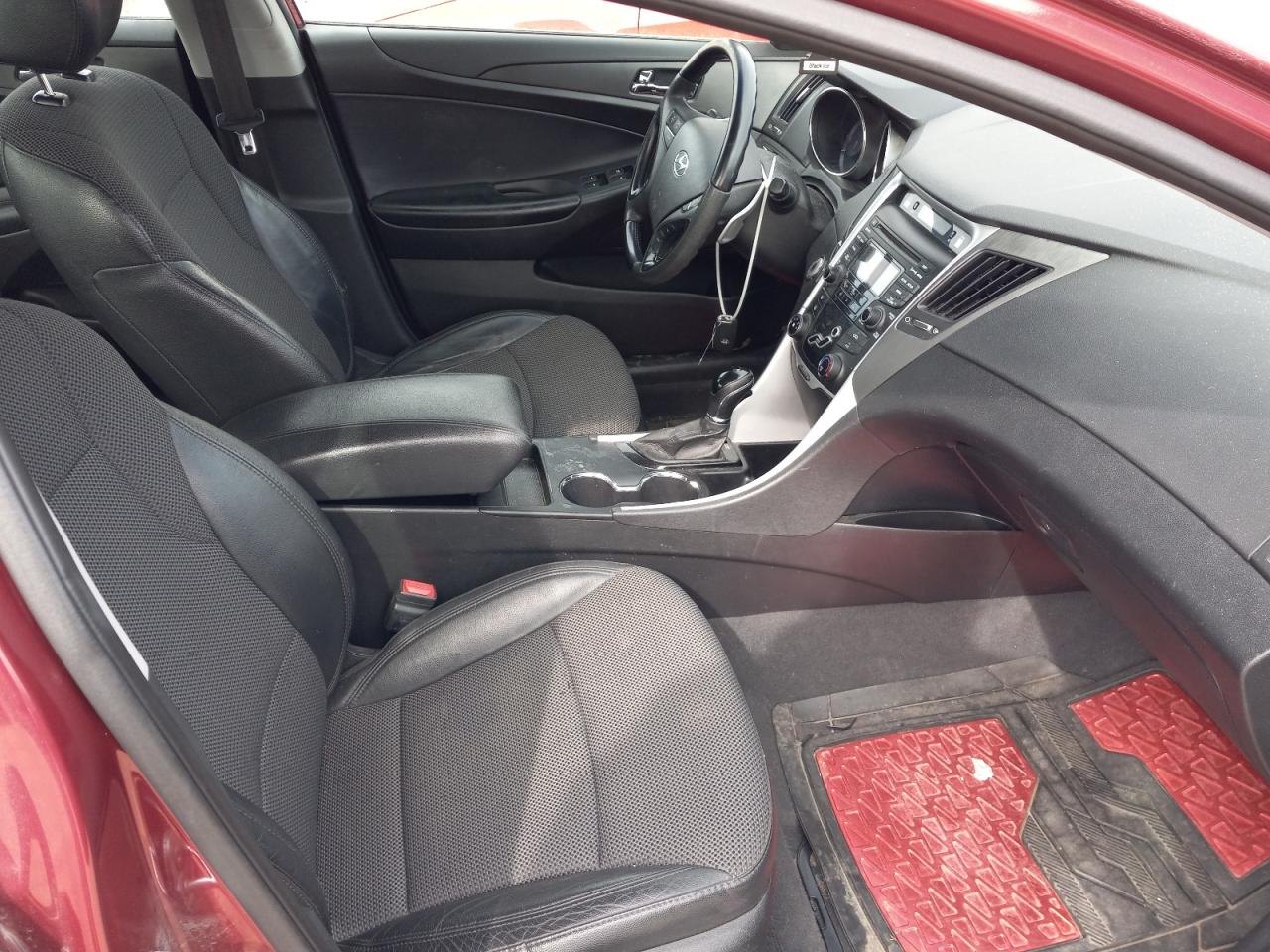 Photo 5 from auction – 2012 HYUNDAI SONATA SE with VIN 5NPEC4AC9CH428444