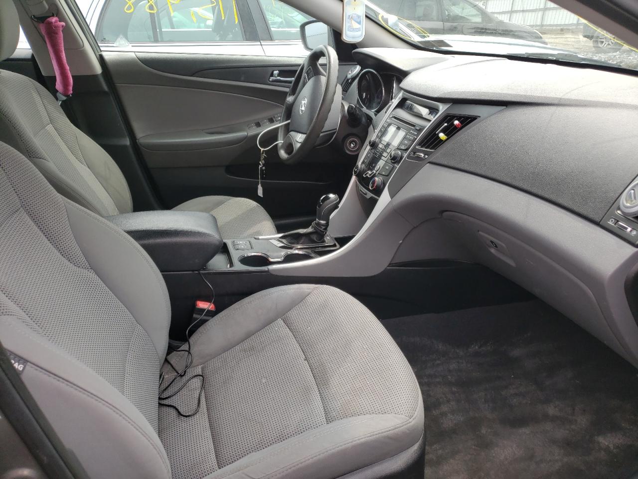 Photo 5 from auction – 2013 HYUNDAI SONATA GLS with VIN 5NPEB4AC2DH614444