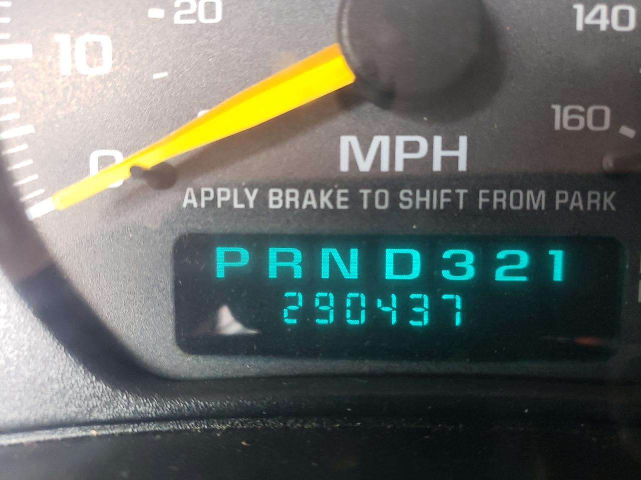 Photo 8 from auction – 1998 GMC SONOMA with VIN 1GTCS1946W8501424