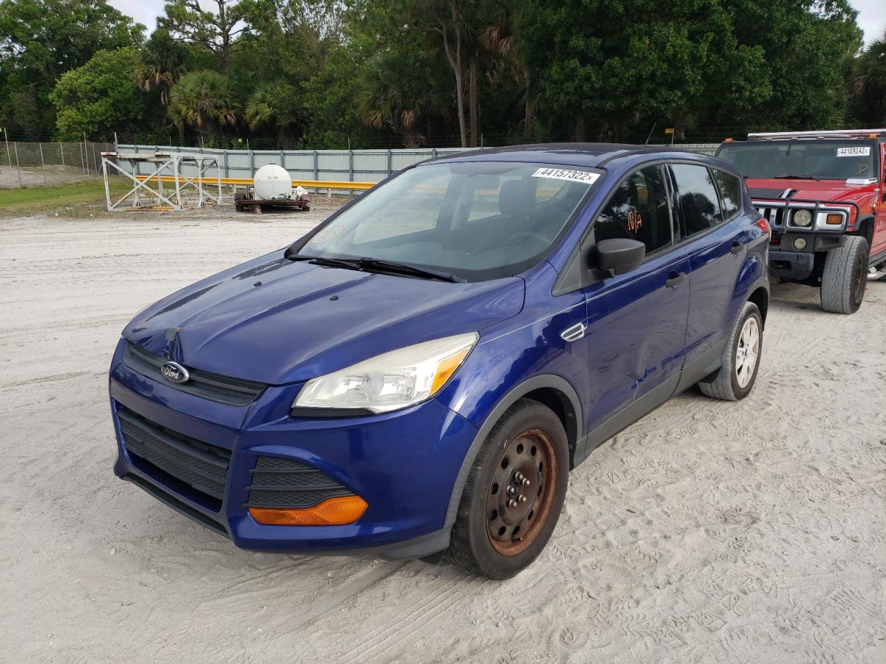 Photo 9 from auction – 2014 FORD ESCAPE S with VIN 1FMCU0F71EUD35379