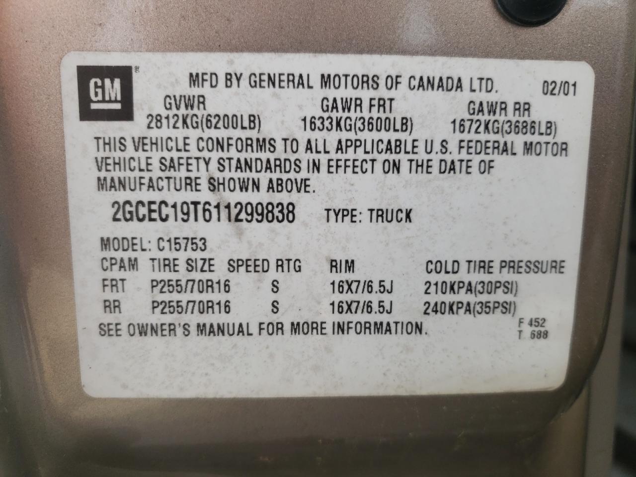 Photo 10 from auction – 2001 CHEVROLET 1500 with VIN 2GCEC19T611299838