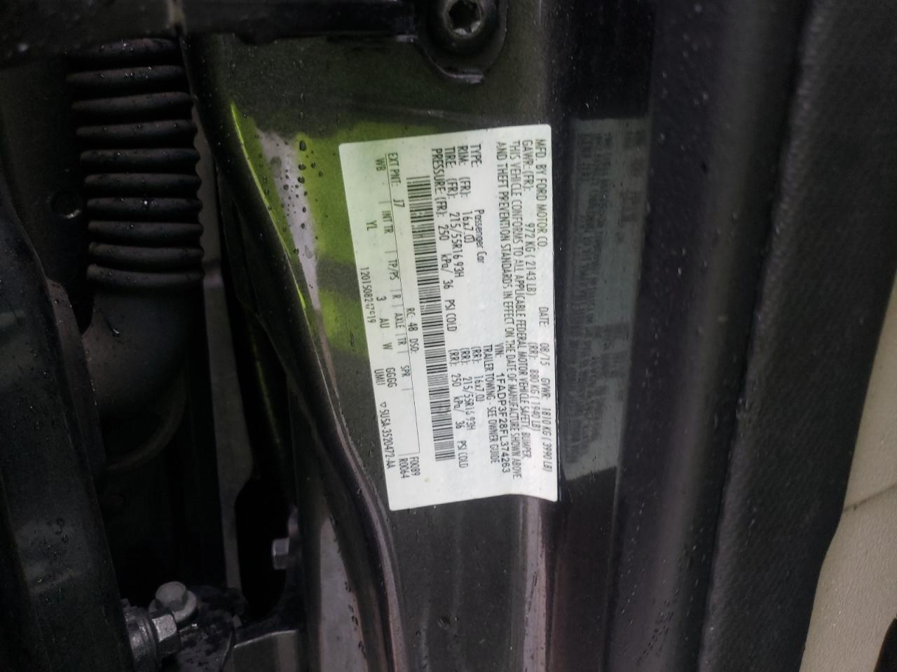 Photo 10 from auction – 2015 FORD FOCUS SE with VIN 1FADP3F28FL374263