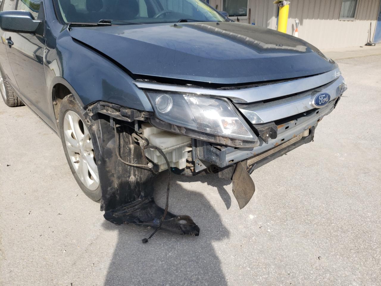 Photo 9 from auction – 2012 FORD FUSION with VIN 3FAHP0HA4CR155706