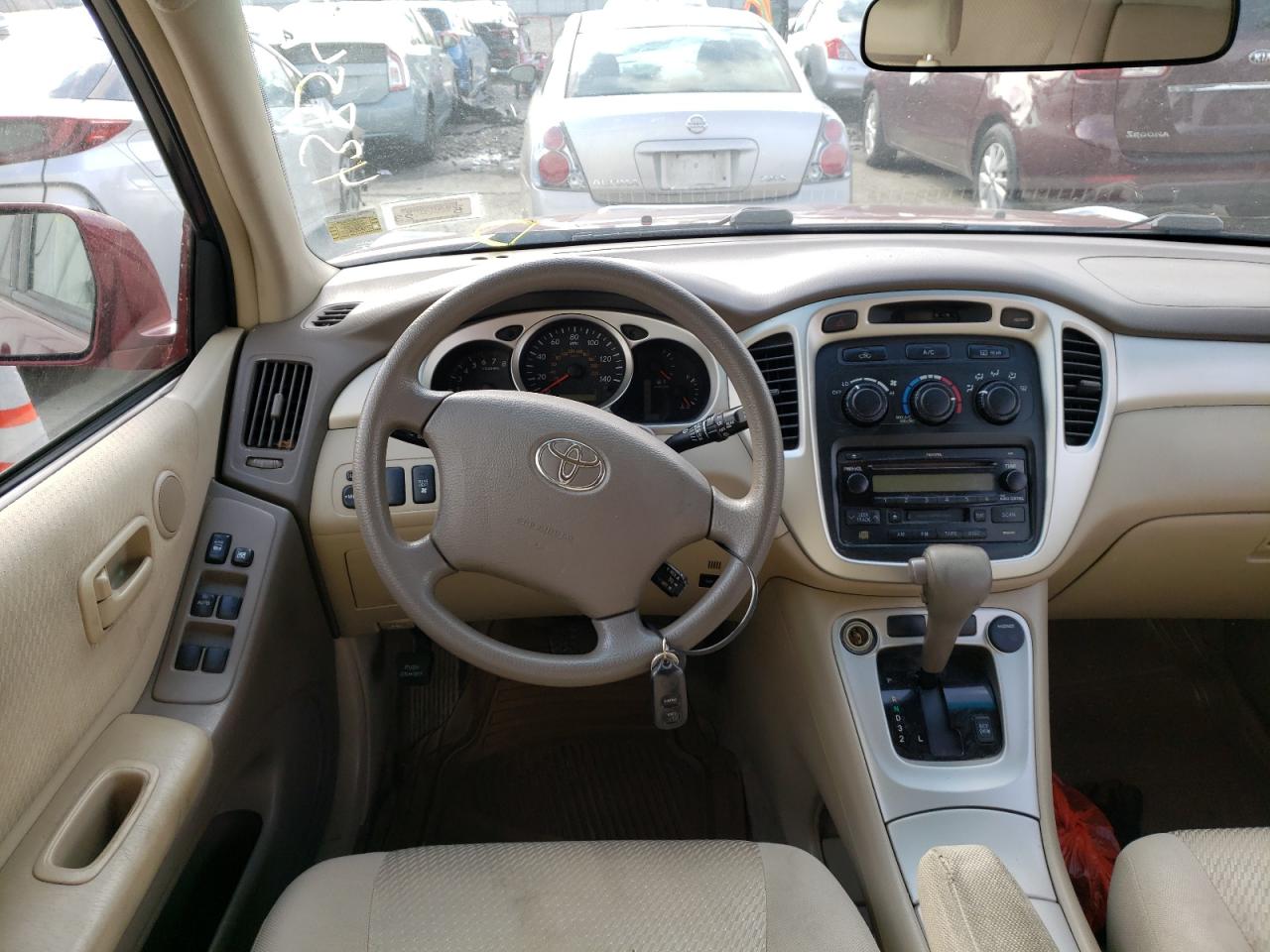 Photo 9 from auction – 2005 TOYOTA HIGHLANDER with VIN JTEDP21A050062551