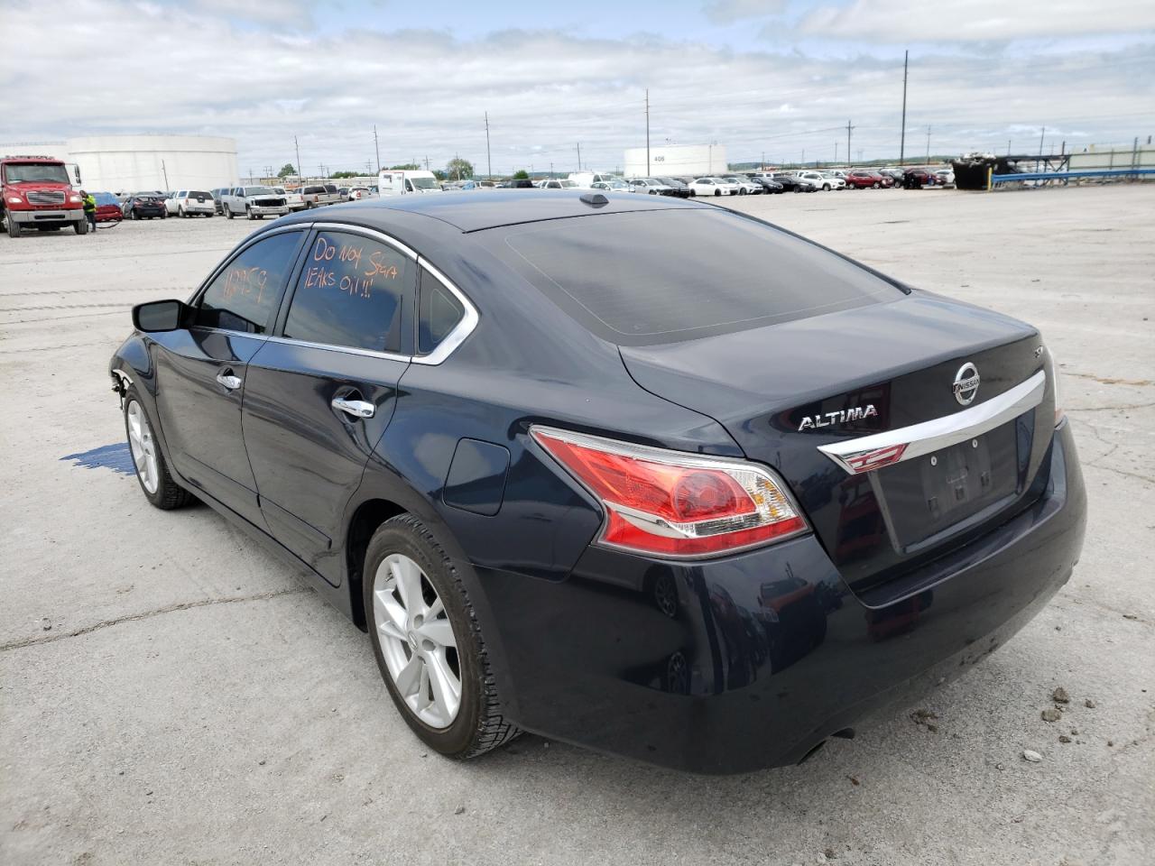 Photo 3 from auction – 2015 NISSAN ALTIMA 2.5 with VIN 1N4AL3AP4FC587132