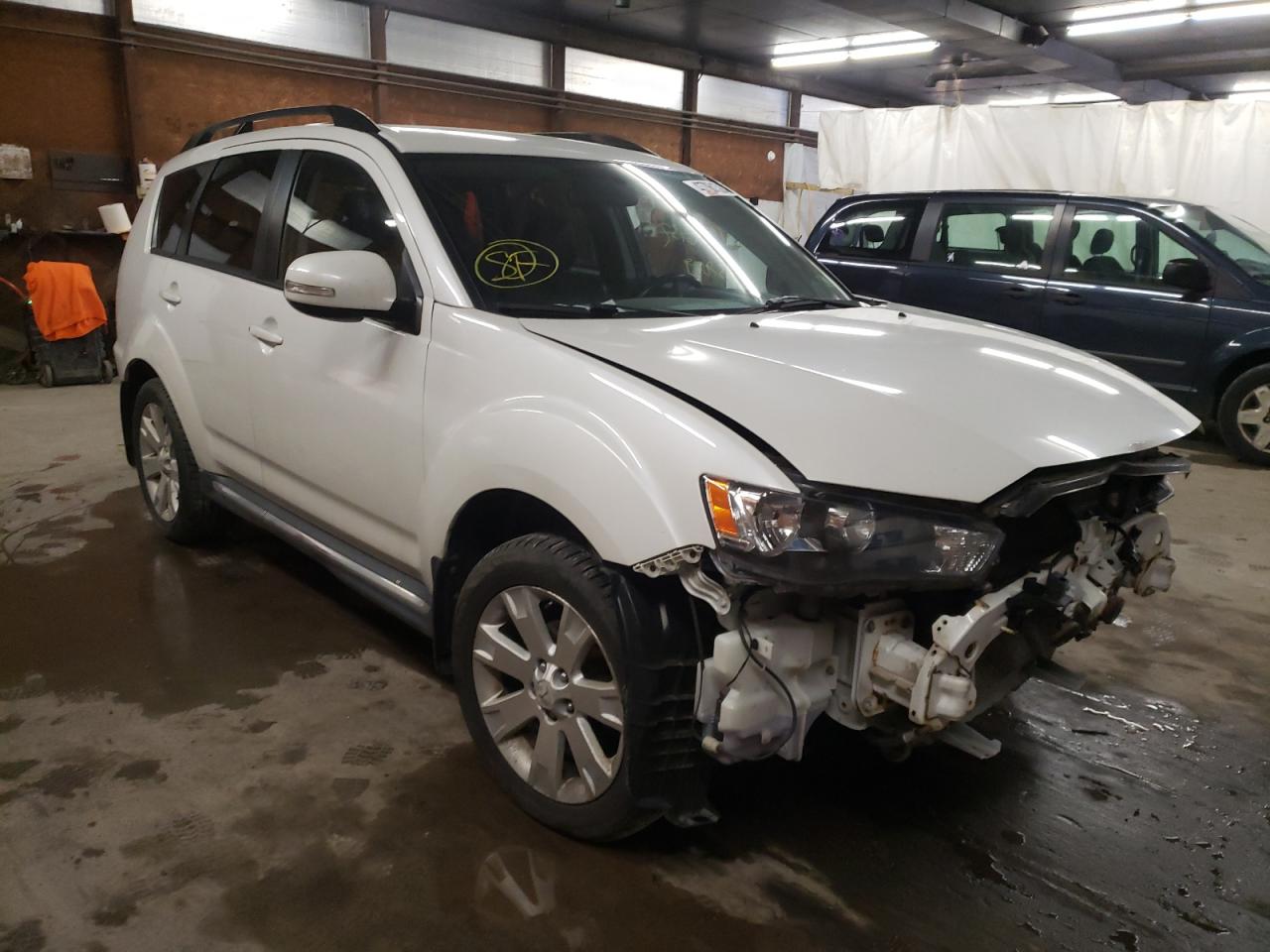 MITSUBISHI OUTLANDER 2011 with VIN JA4JT3AW7BU016458 - Photo from auction