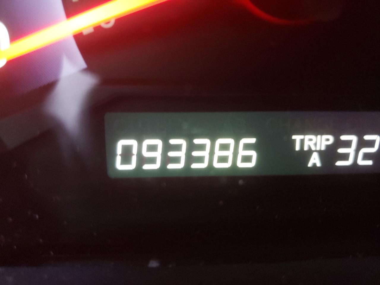 Photo 8 from auction – 2010 HONDA ODYSSEY EX with VIN 5FNRL3H66AB067665