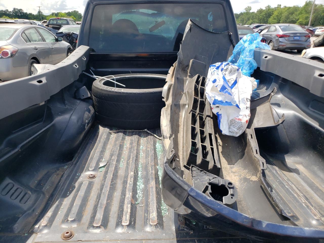 Photo 6 from auction – 2001 FORD RANGER SUP with VIN 1FTYR14E41PA88547