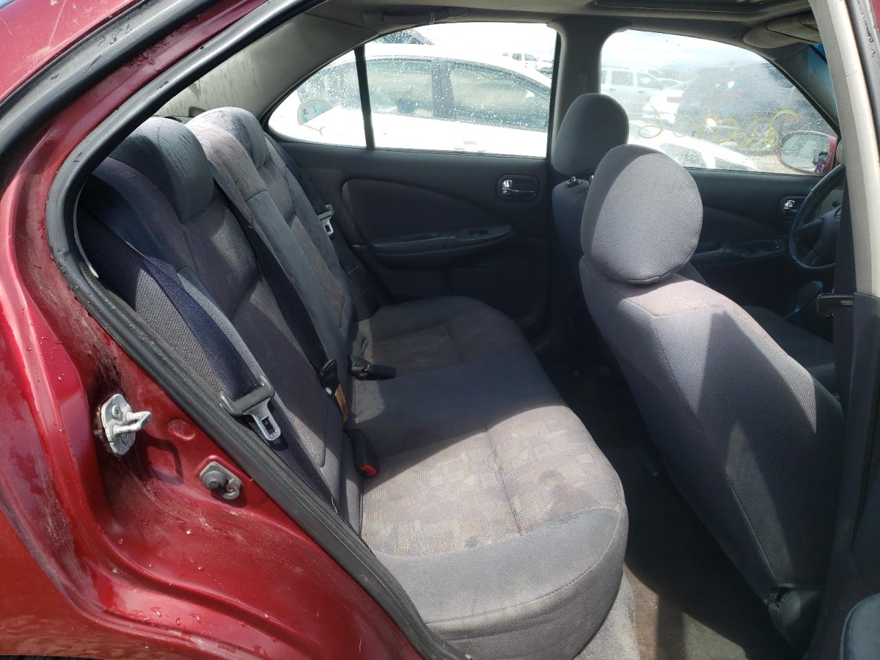 Photo 6 from auction – 2001 NISSAN SENTRA SE with VIN 3N1BB51D81L111601