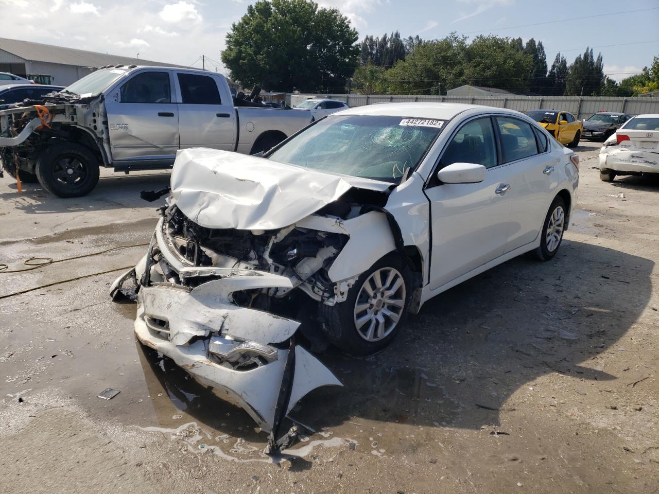 Photo 2 from auction – 2015 NISSAN ALTIMA 2.5 with VIN 1N4AL3AP9FC485552