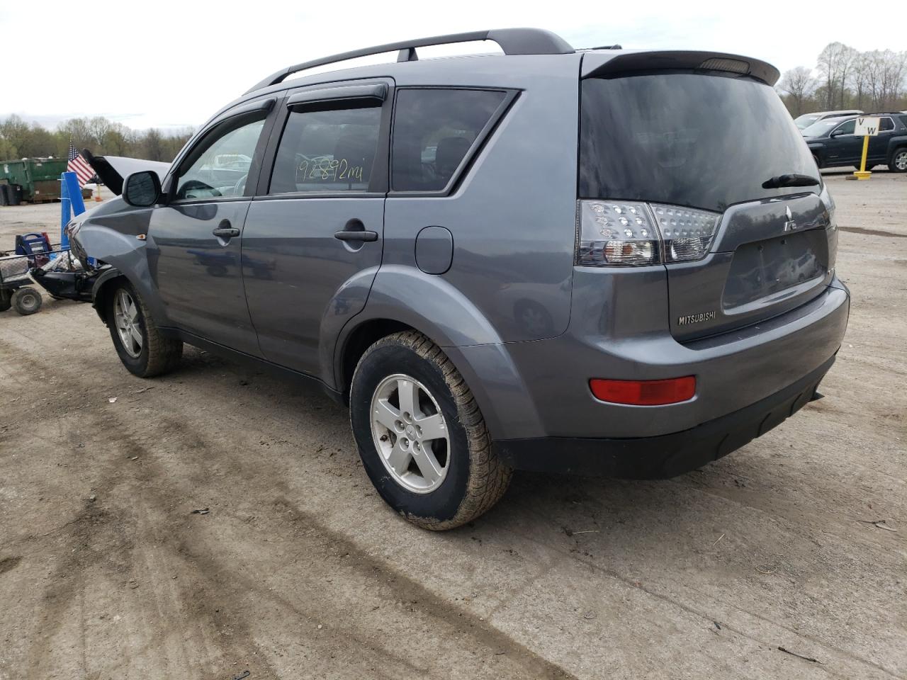 Photo 3 from auction – 2007 MITSUBISHI OUTLANDER with VIN JA4MT31X07U005931