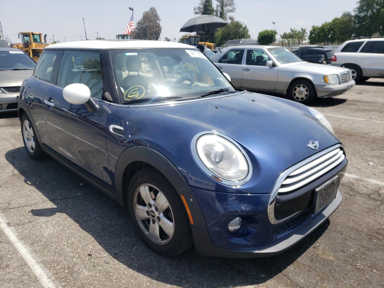 MINI COOPER 2015 with VIN WMWXM5C52FT938402 - Photo from auction