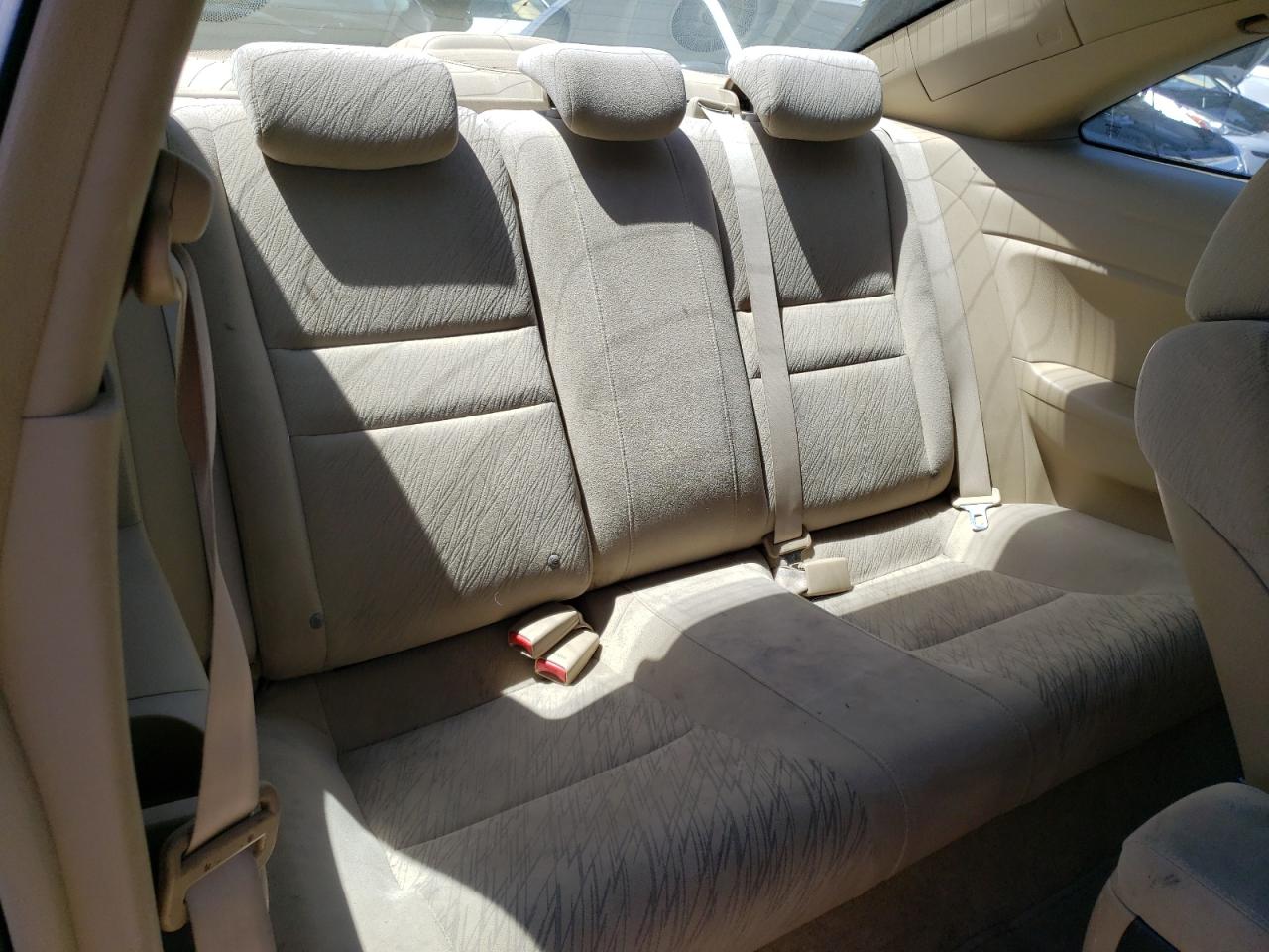 Photo 6 from auction – 2006 HONDA CIVIC EX with VIN 2HGFG12866H540201
