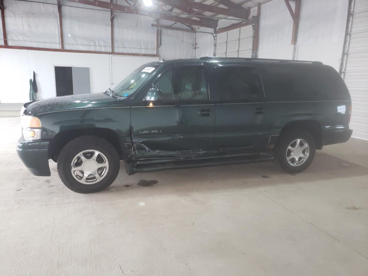 Photo 10 from auction – 2002 GMC DENALI XL with VIN 1GKFK66U72J181570